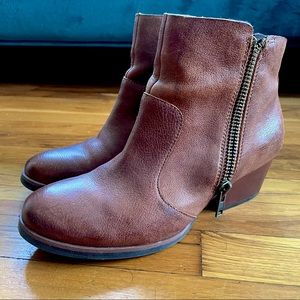 Women’s Size 10 Kork-Ease Leather Boots